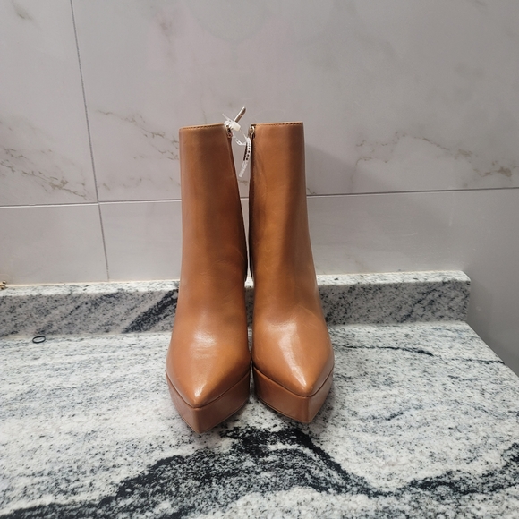 Gianni Bini Connellie Leather Platform stiletto Booties - Picture 2 of 12